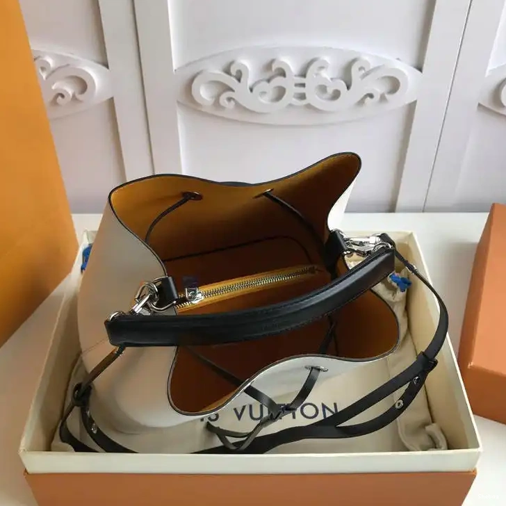 Bags LV 19T1L0463 0726